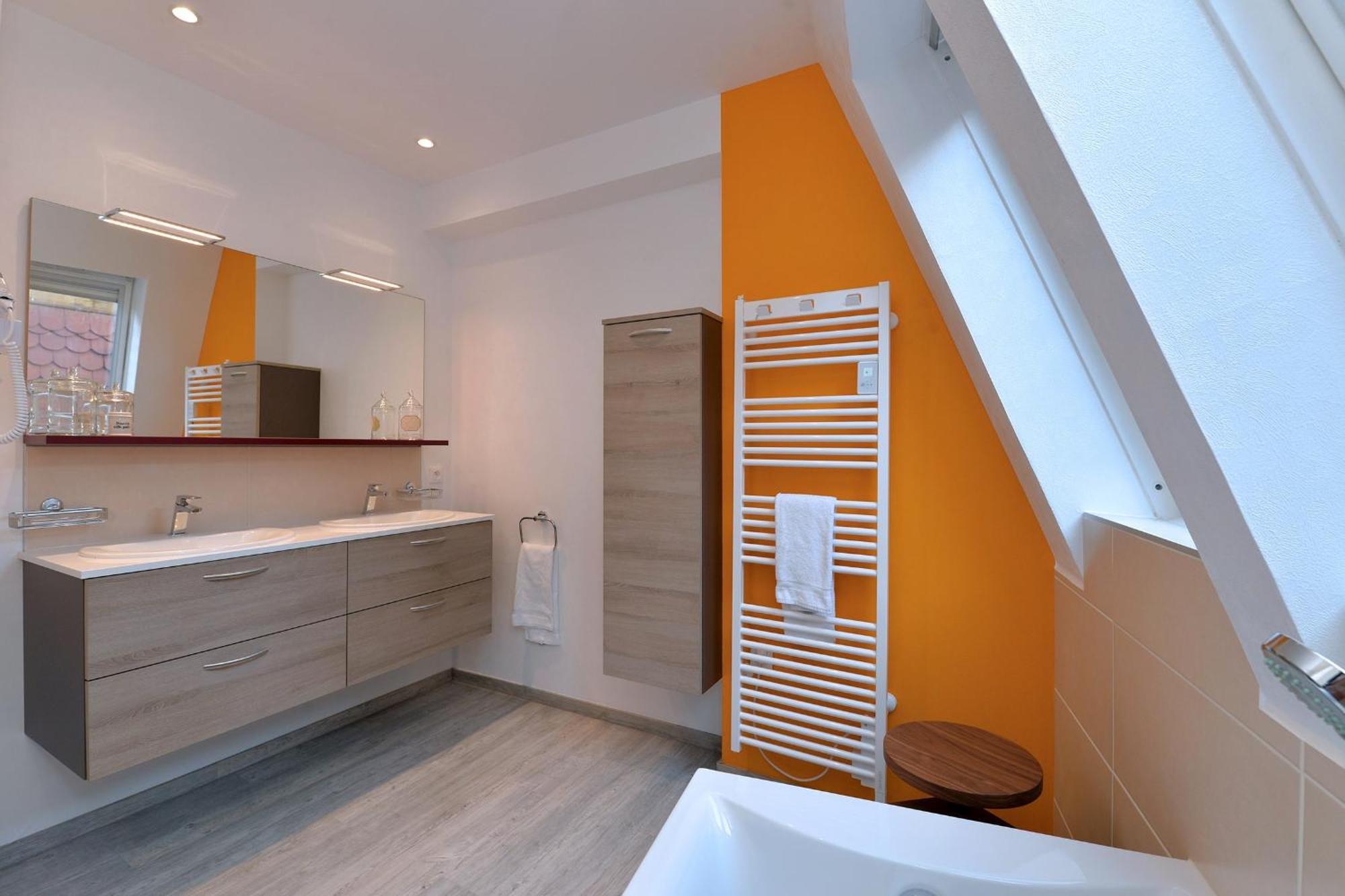 Les Suites Du Cygne Colmar Ruang foto